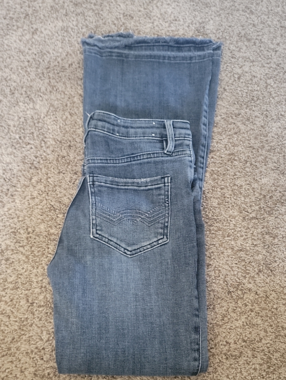Women’s Mid Wash Blue Slim Jeans